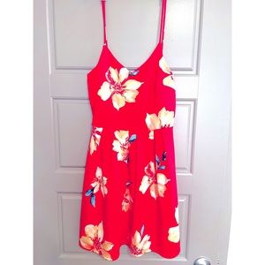 ❌SOLD❌  Coral Colored Floral Dress - Like New